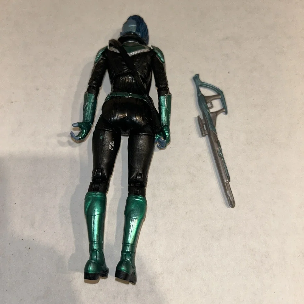 Marvel Legends CAPTAIN MARVEL STARFORCE Action Figure (Target‎ Exclusive) Hasbro